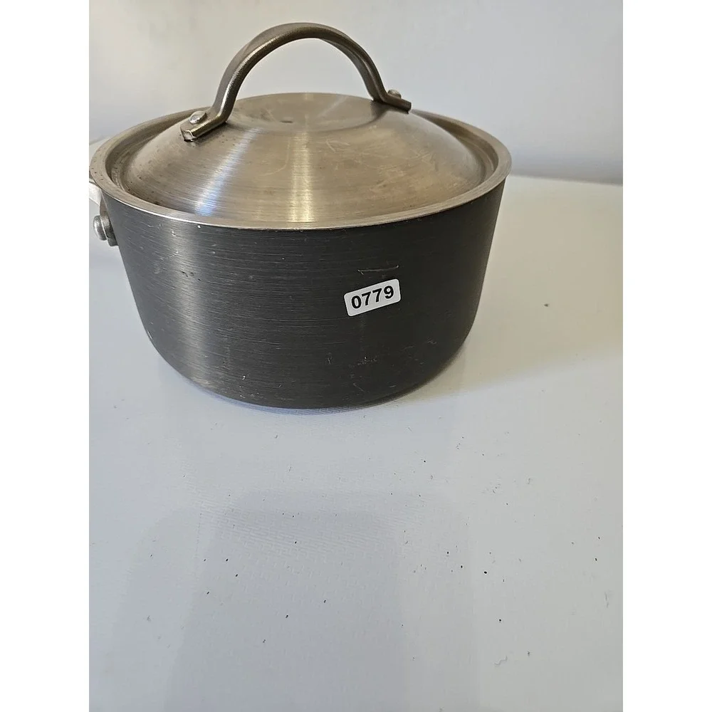 Vtg Calphalon 87012 2 Qt Saucepan w/ Stainless Steel Lid Hard Anodized USA